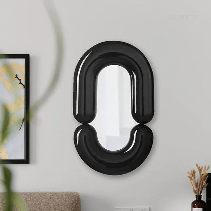 Milan Tubular Glossy White Avant-Garde Wall Mirror - product detail view 2 by LUMEVORO