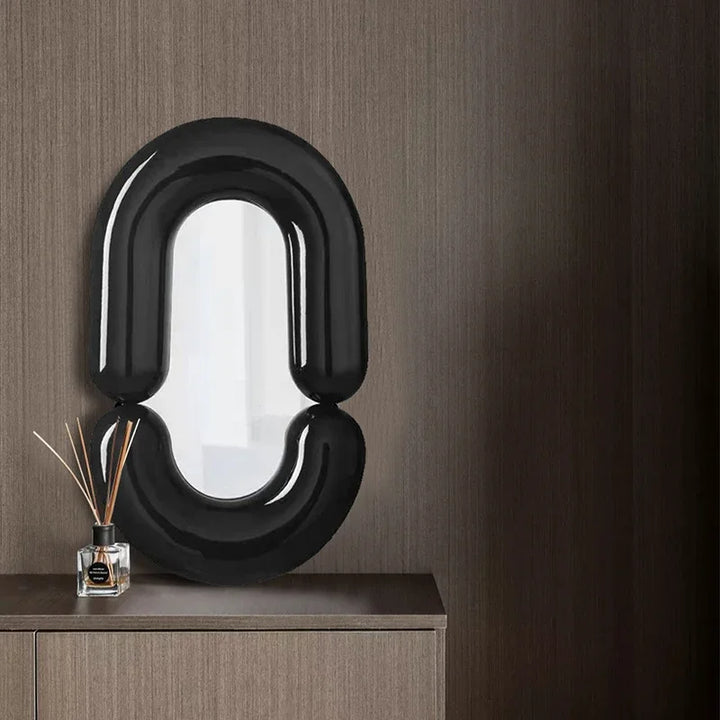 Milan Tubular Glossy White Avant-Garde Wall Mirror - product detail view 3 by LUMEVORO
