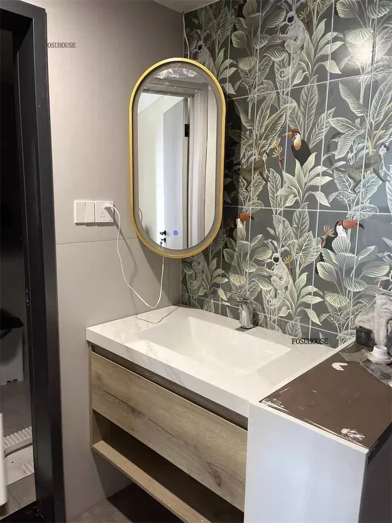 Sculptural Corner Folding Full-Length Mirror with Stand - product detail view 8 by LUMEVORO
