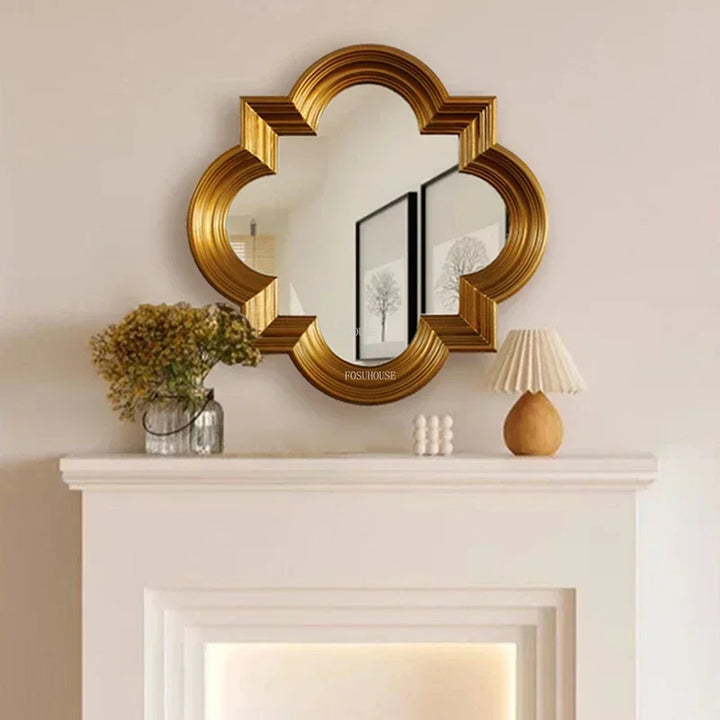 Versailles Quatrefoil Antiqued Silver Wall Mirror - product detail view 7 by LUMEVORO